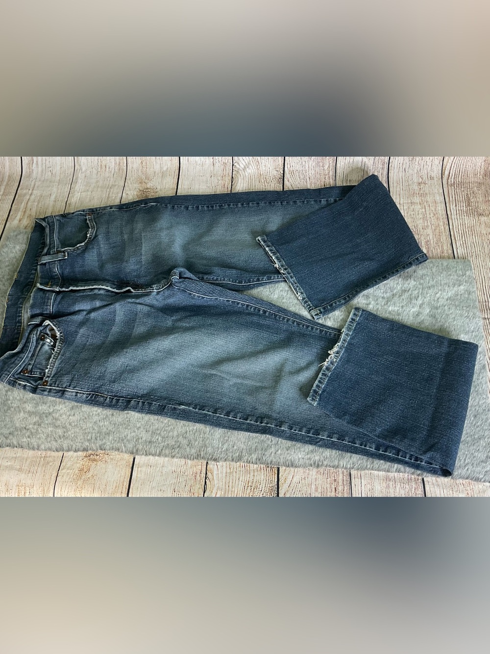 Lucky Brand Men’s Bootcut Dungarees Jeans Size 32